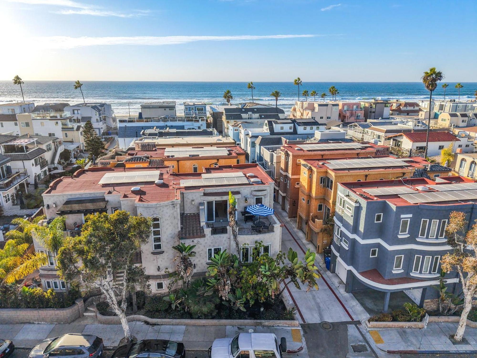 D2924 - Devon Corner San Diego